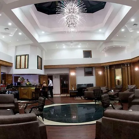 Private In Emerald Beach & 5* Apartment Ravda