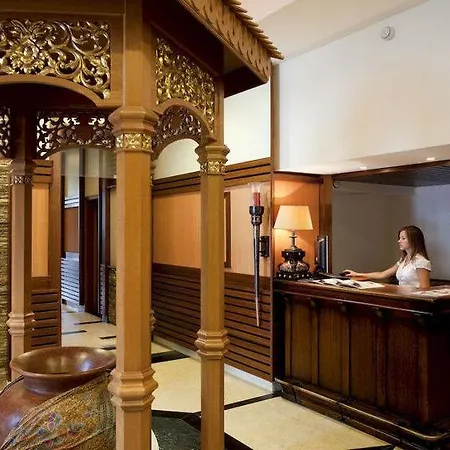 Private In Emerald Beach & 5* Apartment Ravda